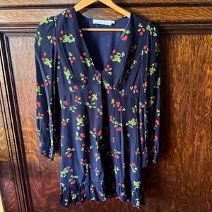 Fun ASTR Long Sleeve Dress, flowy and feminine, size small